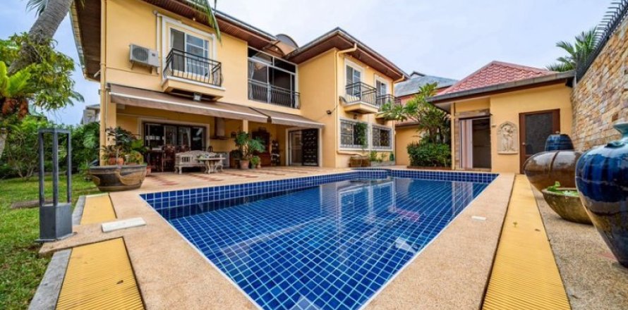 Дом в Паттайе, Таиланд с 6 спальнями № 144238