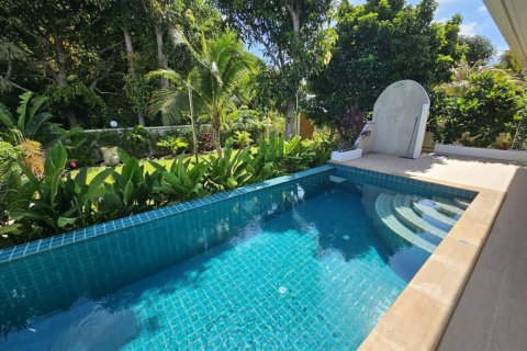 Вилла в Сураттхани, Таиланд с 3 спальнями  № 115887 - фото 3