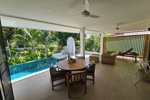 Вилла в Сураттхани, Таиланд с 3 спальнями  № 115887 - фото 6