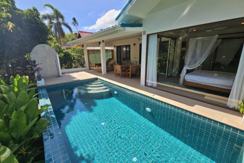 Вилла в Сураттхани, Таиланд с 3 спальнями  № 115887 - фото 1