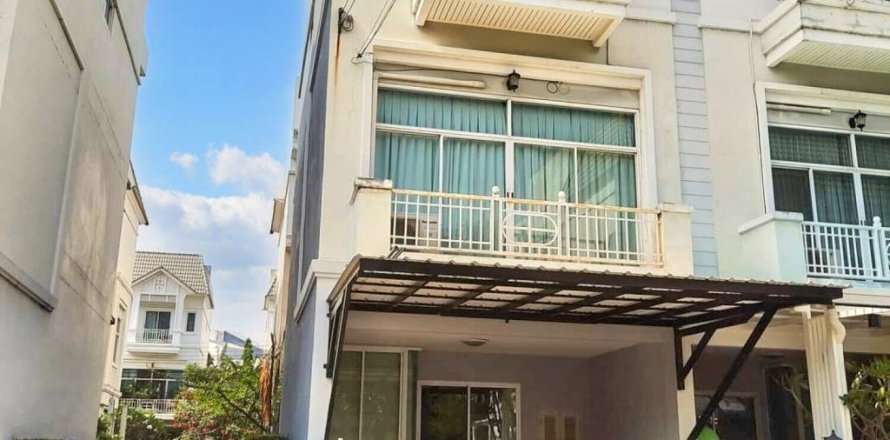 Townhouse in Prawet, Bangkok, Thailand 3 bedrooms № 115881