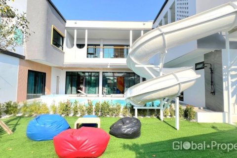 Дом в Паттайе, Таиланд с 5 спальнями  № 125757 - фото 26