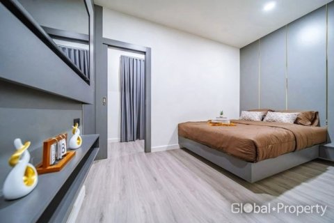 Дом в Паттайе, Таиланд с 3 спальнями  № 125754 - фото 10