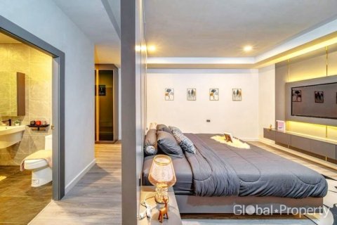 Дом в Паттайе, Таиланд с 3 спальнями  № 125754 - фото 7