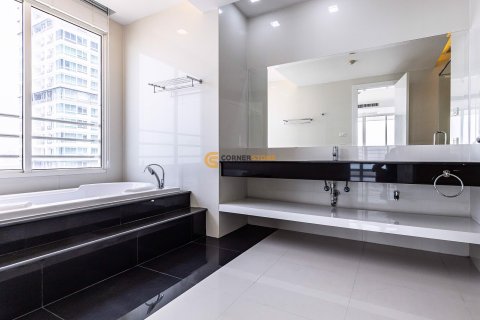 Studio in the Condo on Jomtien Beach, Pattaya, Thailand  № 104745 - photo 15