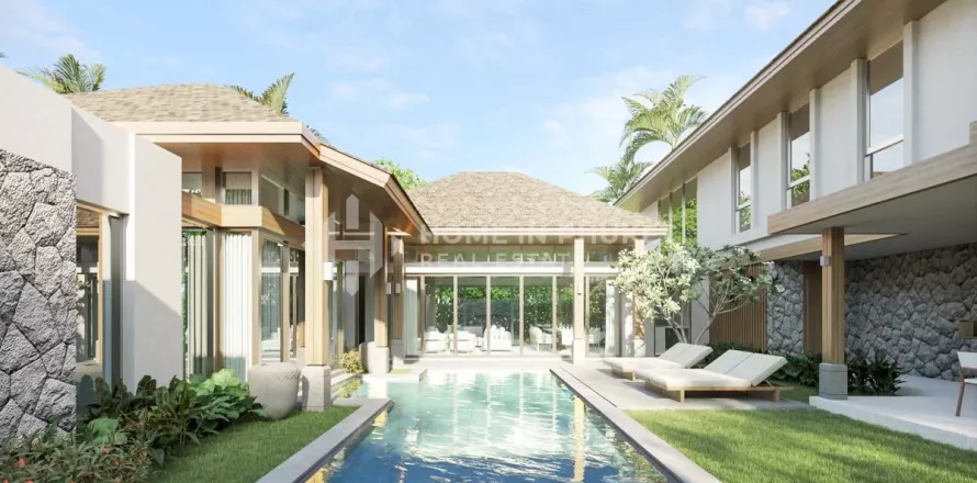 House in Phuket, Thailand 5 bedrooms № 131682