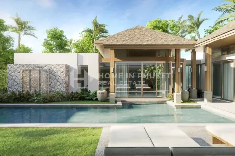 House in Phuket, Thailand 5 bedrooms № 131682 - photo 2