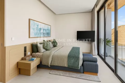 House in Phuket, Thailand 4 bedrooms № 131684 - photo 22