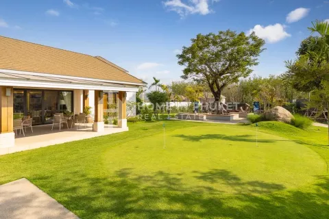 House in Phuket, Thailand 4 bedrooms № 131684 - photo 26