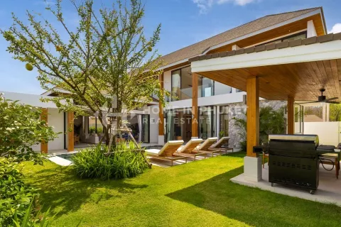 House in Phuket, Thailand 4 bedrooms № 131684 - photo 25