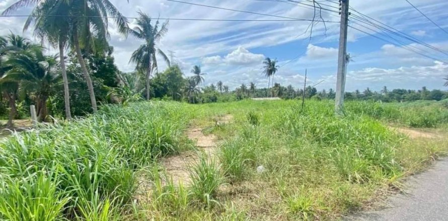 Land in Si Racha, Thailand № 120592
