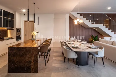 House in Kathu, Thailand 4 bedrooms № 131772 - photo 7