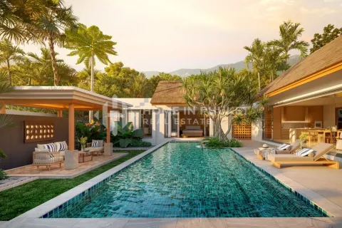 House in Phuket, Thailand 3 bedrooms № 131766 - photo 1