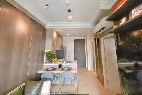 Condo in Bangkok, Thailand, 1 bedroom  № 105078 - photo 4