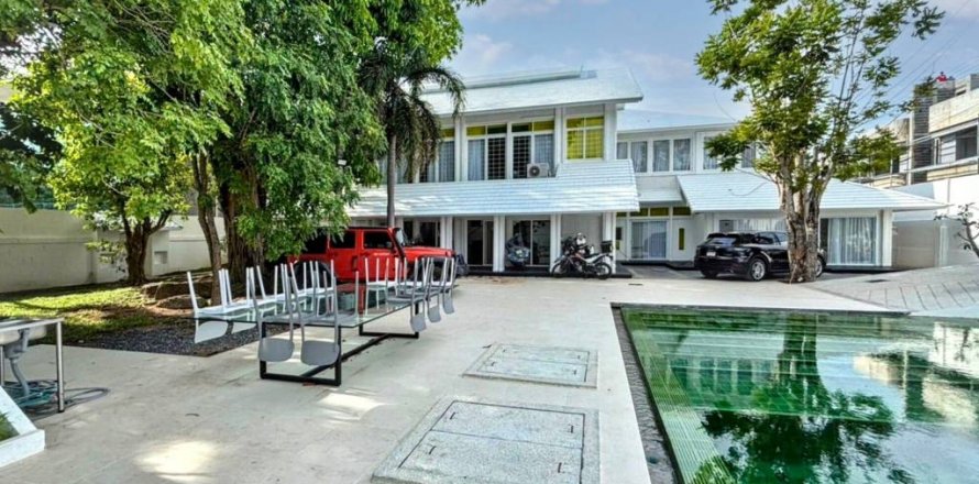 Villa à Ko Samui, Thaïlande 6 chambres № 132990