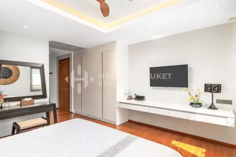 Condo in Phuket, Thailand, 3 bedrooms  № 131484 - photo 19