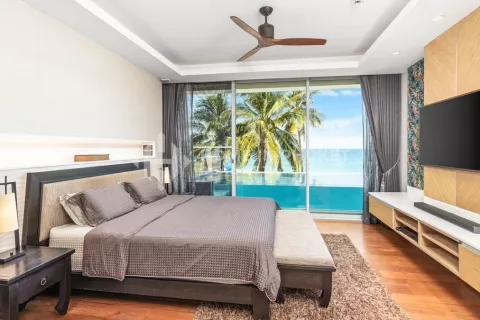 Condo in Phuket, Thailand, 3 bedrooms  № 131484 - photo 13