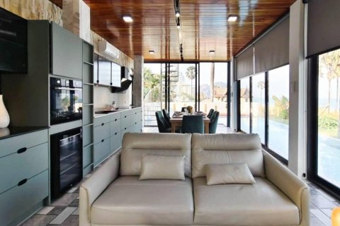 Villa in Hua Hin, Thailand 4 bedrooms № 120603 - photo 4