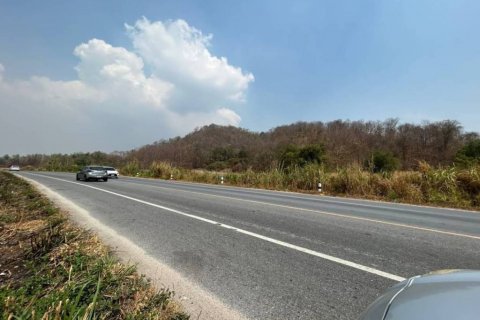 Земельный участок в Си Рача, Таиланд № 120604 - фото 5