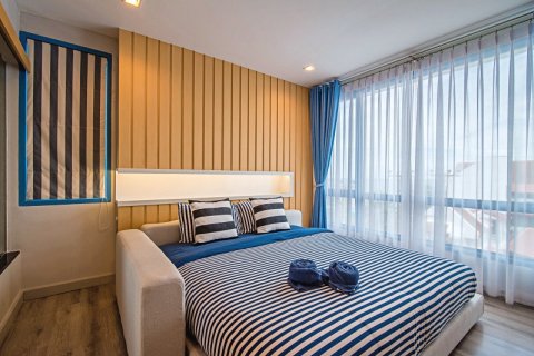 Condo in Hua Hin, Thailand, 2 bedrooms  № 125100 - photo 3