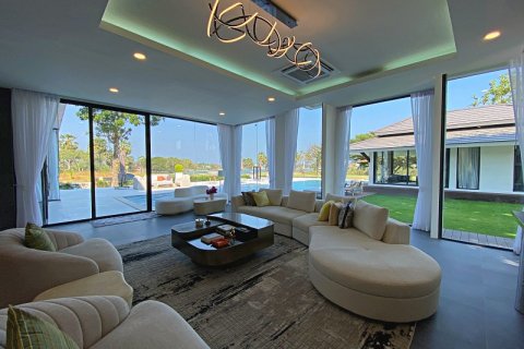 Дом в Хуа Хине, Таиланд с 4 спальнями № 125106 - фото 6