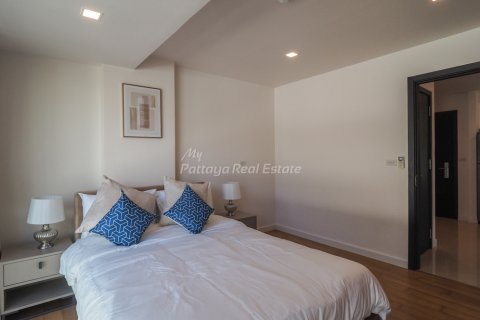Condo in Bang Lamung, Thailand, 2 bedrooms  № 123498 - photo 20