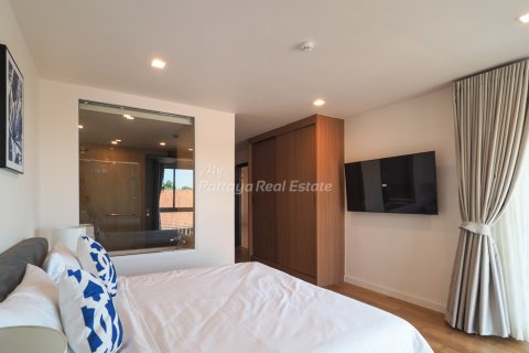 Condo in Bang Lamung, Thailand, 2 bedrooms  № 123498 - photo 11