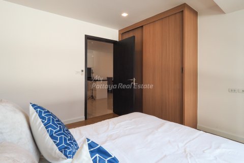Condo in Bang Lamung, Thailand, 2 bedrooms  № 123498 - photo 13