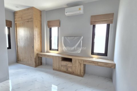 Дом в Паттайе, Таиланд с 3 спальнями  № 123499 - фото 10