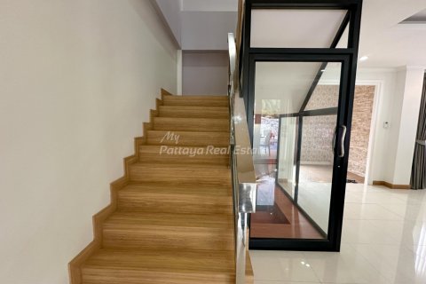 Дом в Паттайе, Таиланд с 5 спальнями № 123497 - фото 14
