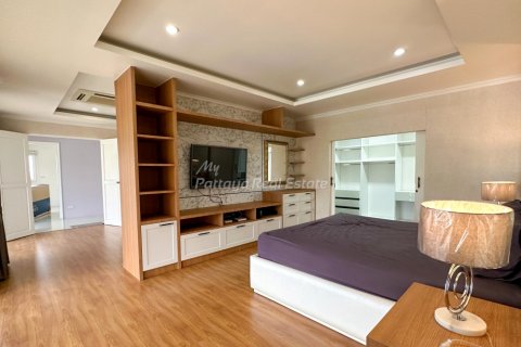 Дом в Паттайе, Таиланд с 5 спальнями № 123497 - фото 17