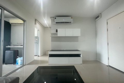 Studio in the Condo in Huai Khwang, Bangkok, Thailand № 142770 - photo 4