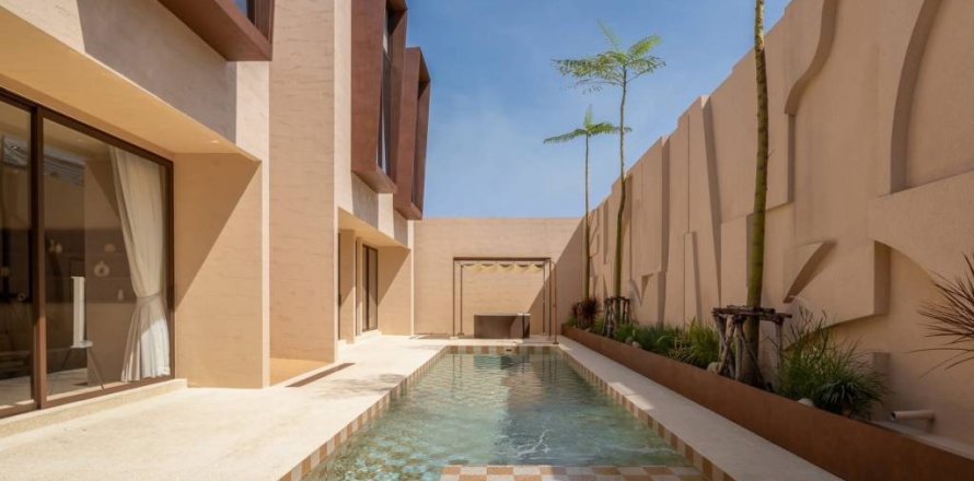 Villa in Pattaya, Thailand 5 bedrooms № 124665