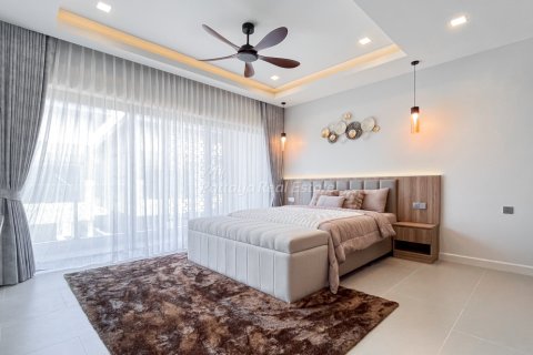 Дом в Паттайе, Таиланд с 4 спальнями  № 125732 - фото 21