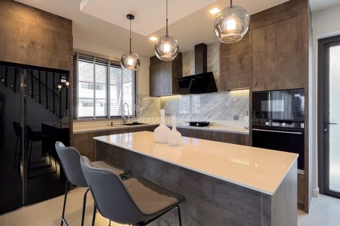 Дом в Паттайе, Таиланд с 4 спальнями  № 125732 - фото 8