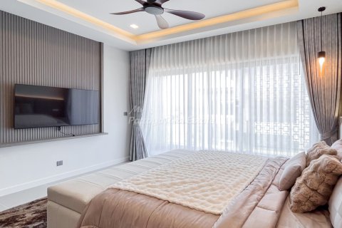 Дом в Паттайе, Таиланд с 4 спальнями  № 125732 - фото 27