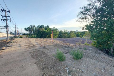 Земельный участок в Саттахипе, Таиланд  № 100097 - фото 1