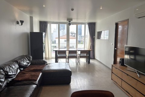 Condo in Watthana, Bangkok, Thailand, 2 bedrooms  № 126737 - photo 1