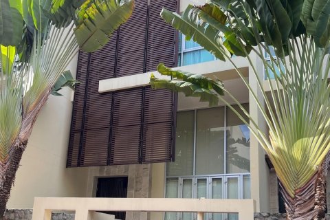 Townhouse à Sathon, Bangkok, Thaïlande 3 chambres № 143239 - photo 1