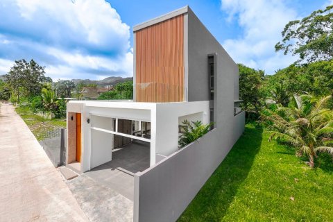 Villa in Phuket, Thailand 3 bedrooms № 116133 - photo 9