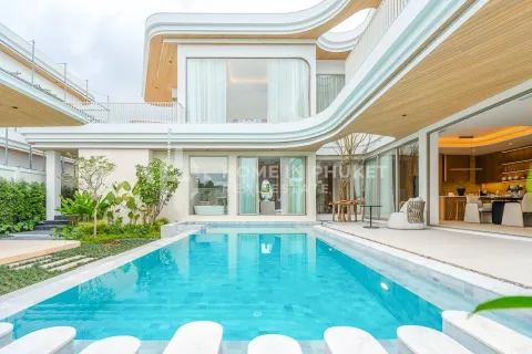 House on Nai Harn Beach, Thailand 4 bedrooms № 131300 - photo 4