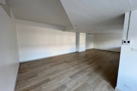 Office in Bangkok, Thailand 223 sq.m. № 143091 - photo 6