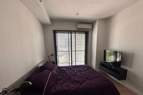 Кондоминиум с 1 спальней в Сатхоне, Бангкок, Таиланд № 123834 - фото 3