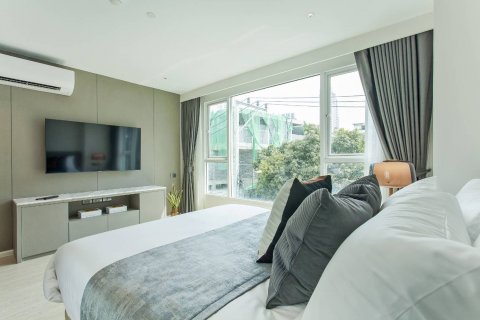 Кондоминиум с 2 спальнями в Ваттхане, Бангкок, Таиланд № 123827 - фото 6