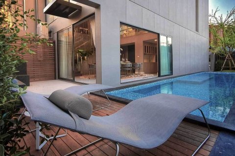 Condo à Bang Na, Bangkok, Thaïlande, 4 chambres  № 123832 - photo 6