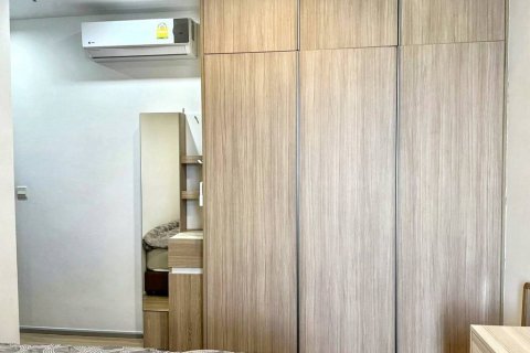 Кондоминиум с 2 спальнями в Чатучаке, Бангкок, Таиланд № 132749 - фото 4