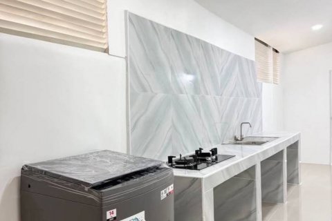 House in Ko Kaeo, Thailand 3 bedrooms № 132904 - photo 4