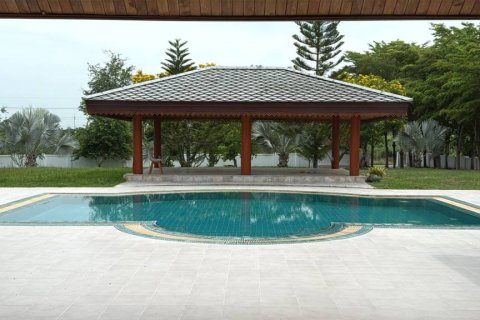 Вилла в Хуа Хине, Таиланд с 3 спальнями № 132941 - фото 3