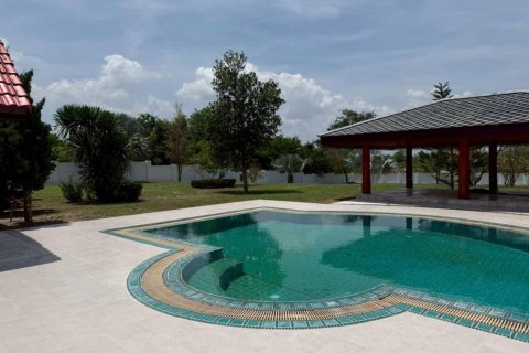 Вилла в Хуа Хине, Таиланд с 3 спальнями № 132941 - фото 2