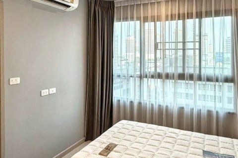 Кондоминиум с 1 спальней в Хуай Кванге, Бангкок, Таиланд № 132945 - фото 7